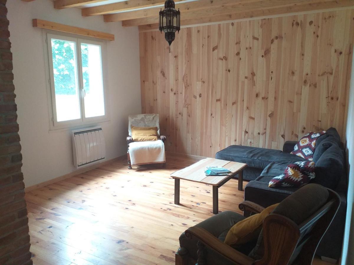 Belle Maison Proche De La Ville Et Du Lac Belcaire Kültér fotó