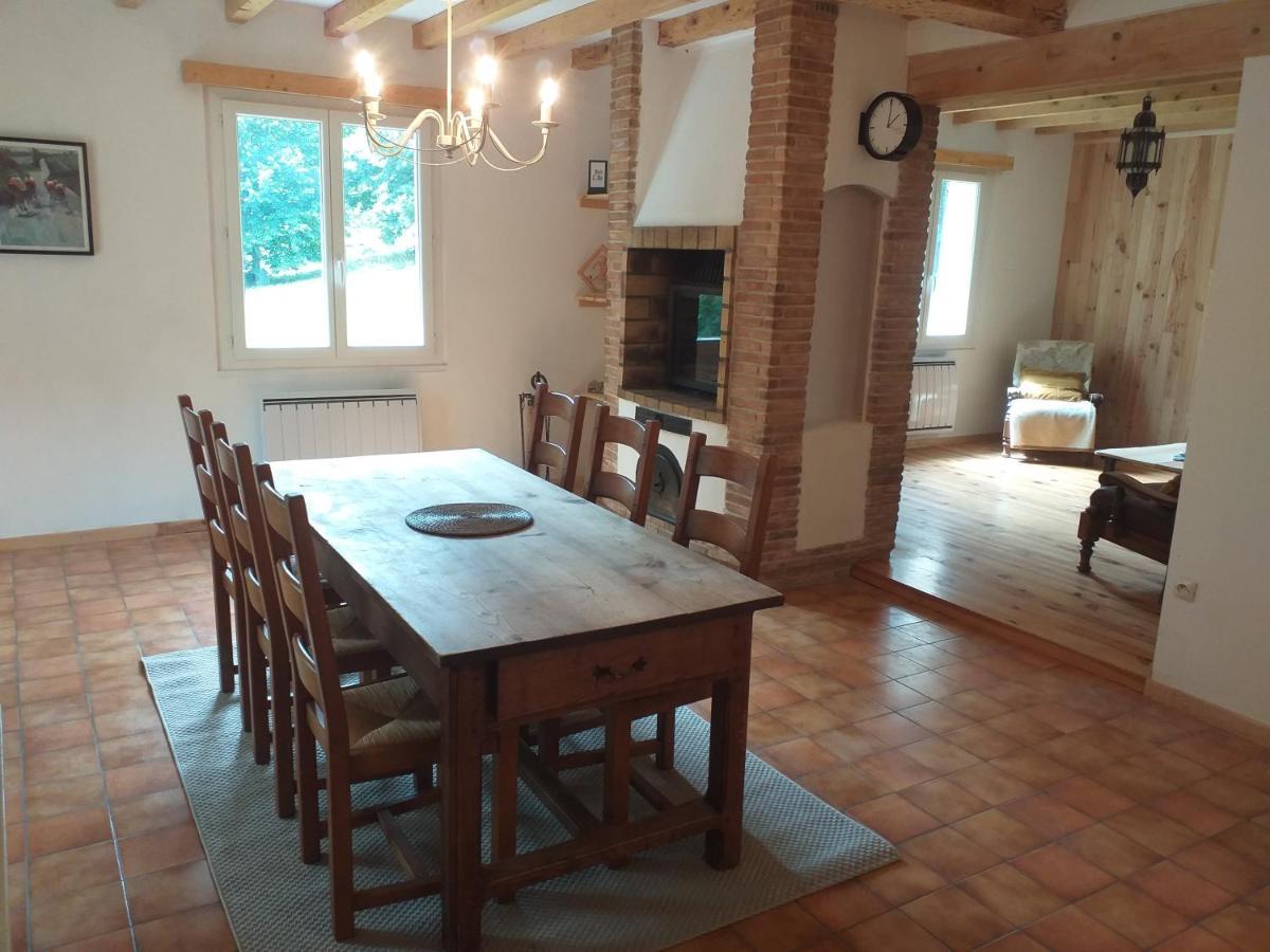 Belle Maison Proche De La Ville Et Du Lac Belcaire Kültér fotó